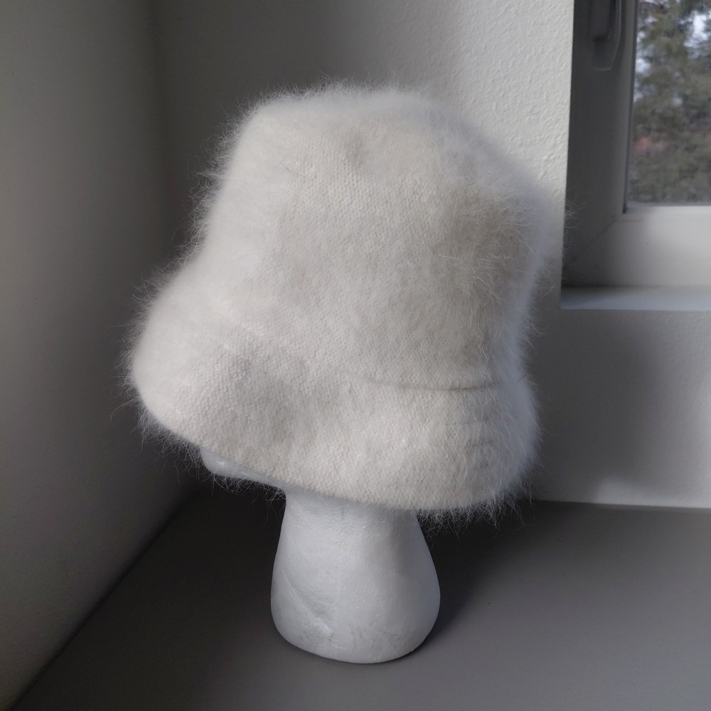 Snow White Fuzzy Angora Bucket Hat One Size Knit Hip Hop Winter Warm Preppy Chic - Picture 3 of 6